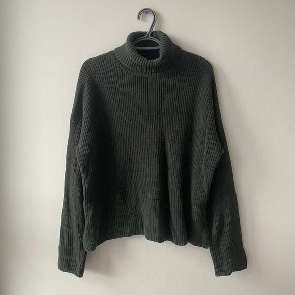 Simons Dark Green Loose Turtleneck Sweater - Picture 1 of 5